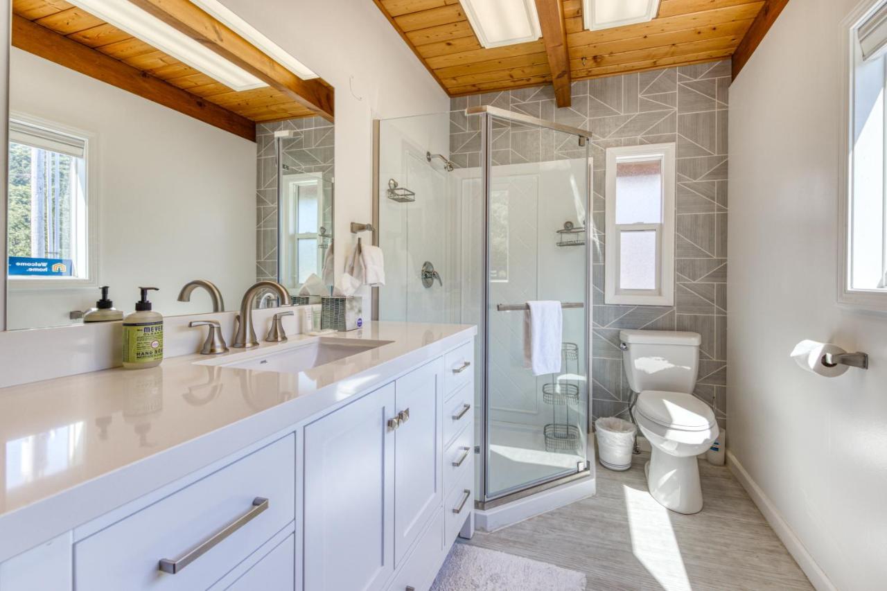 Grove'S Bayview Villa Rockaway Beach Bagian luar foto
